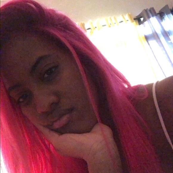 Meet your Posher, Brandyce - Picture 1 of 1